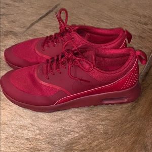Nike Air Max Thea Red 8.5